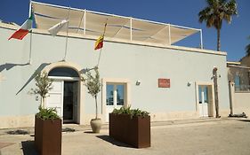 Boutique Hotel Molo Santa Lucia