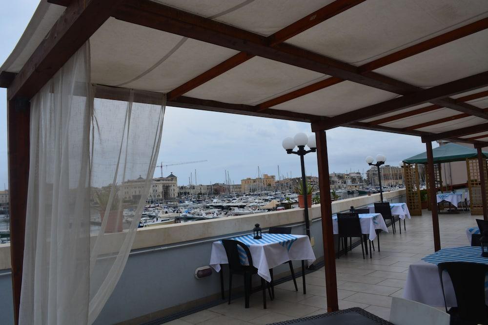 Boutique Hotel Molo S Lucia Syracuse Esterno foto
