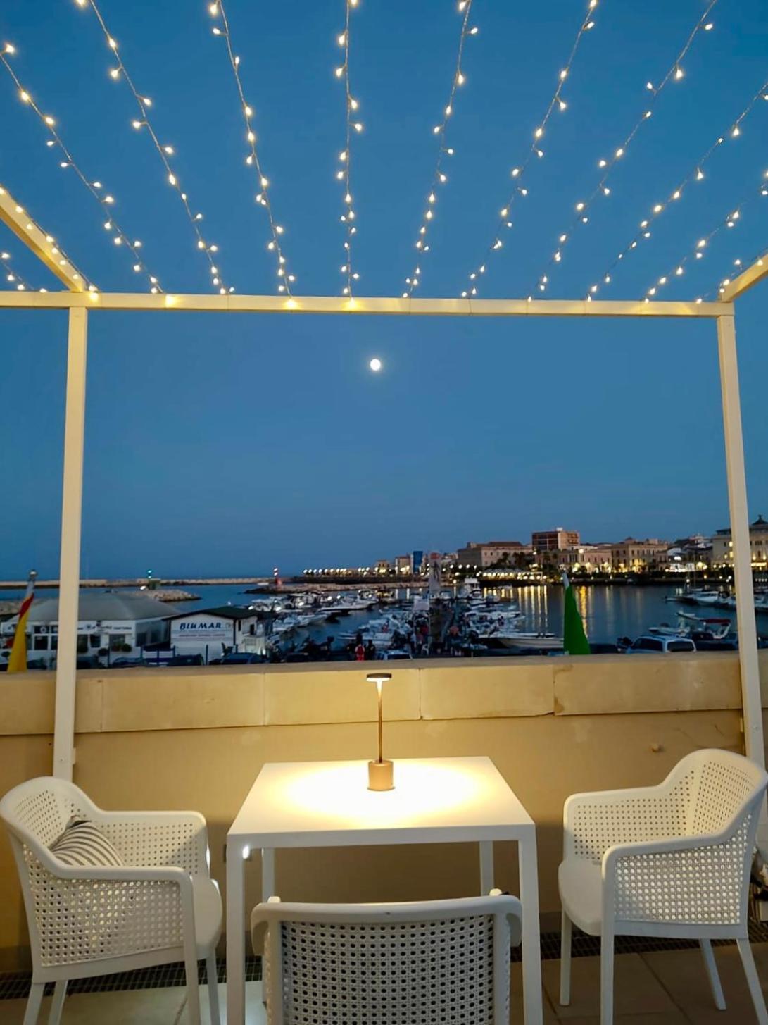 Boutique Hotel Molo S Lucia Syracuse Esterno foto