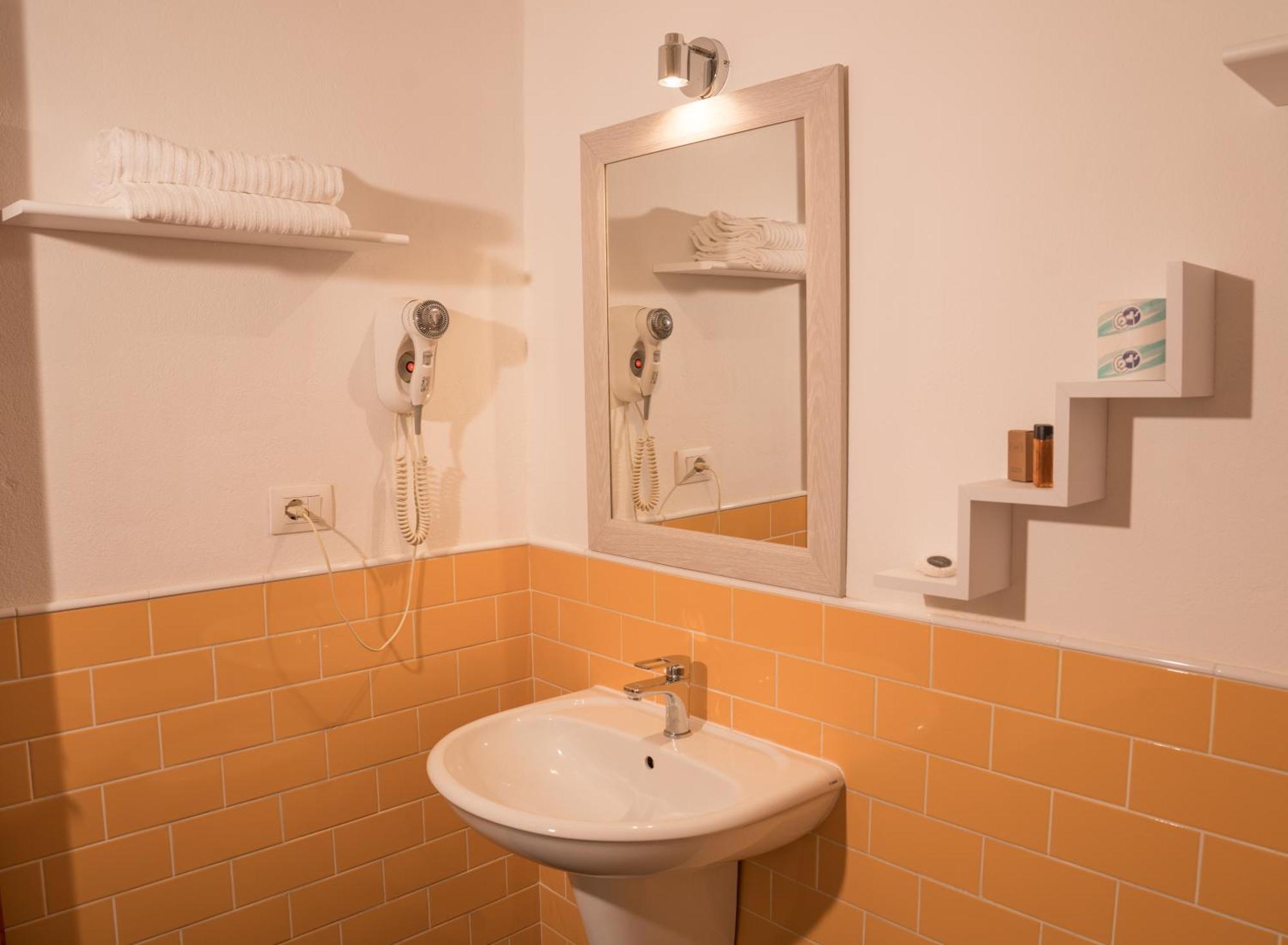 Boutique Hotel Molo S Lucia Syracuse Esterno foto