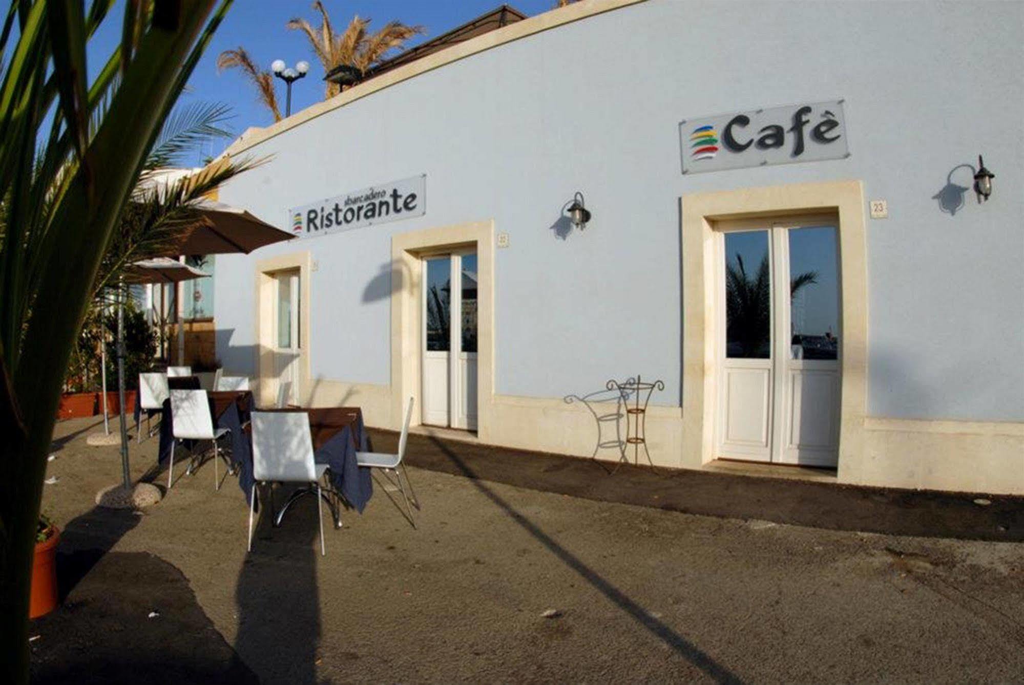 Boutique Hotel Molo S Lucia Syracuse Esterno foto