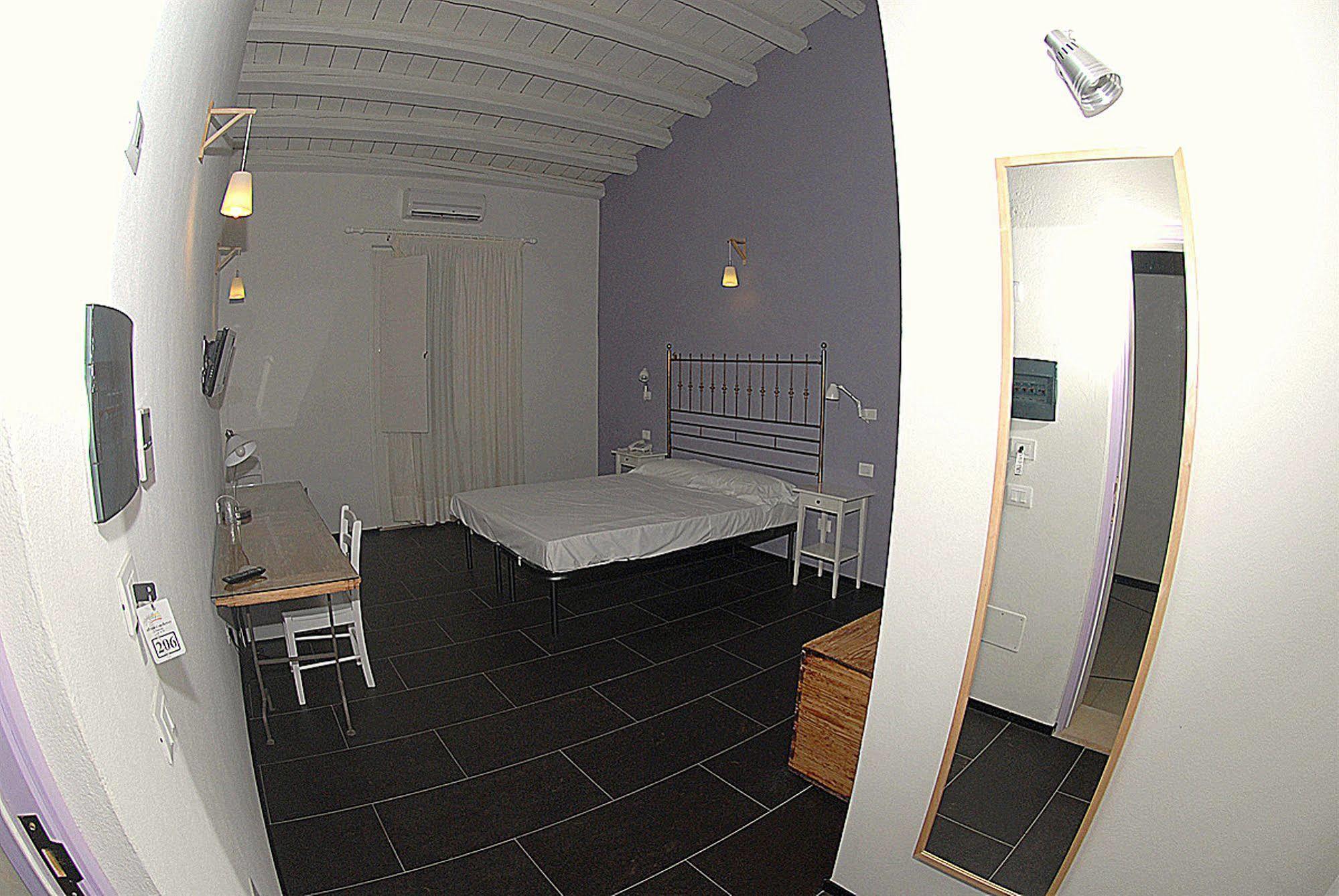 Boutique Hotel Molo S Lucia Syracuse Esterno foto