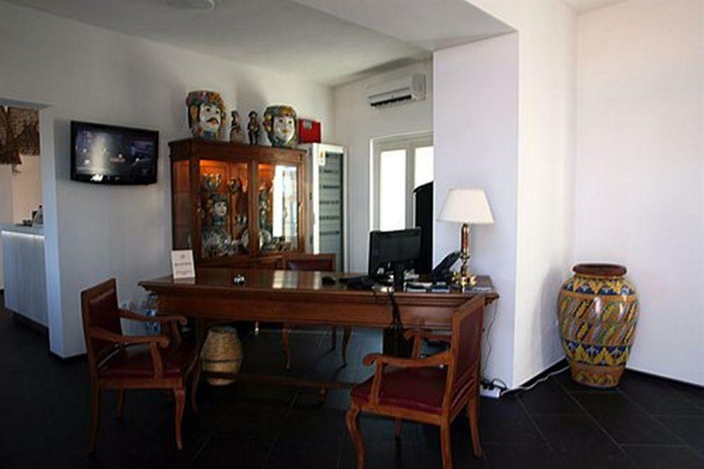 Boutique Hotel Molo S Lucia Syracuse Esterno foto